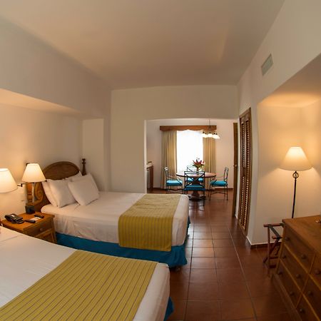 Amatique Bay Hotel 푸에르토 바리오스 외부 사진