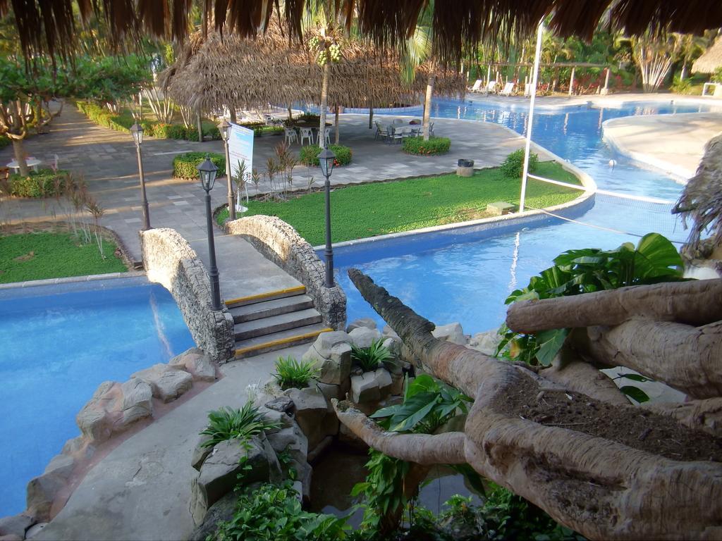 Amatique Bay Hotel 푸에르토 바리오스 외부 사진