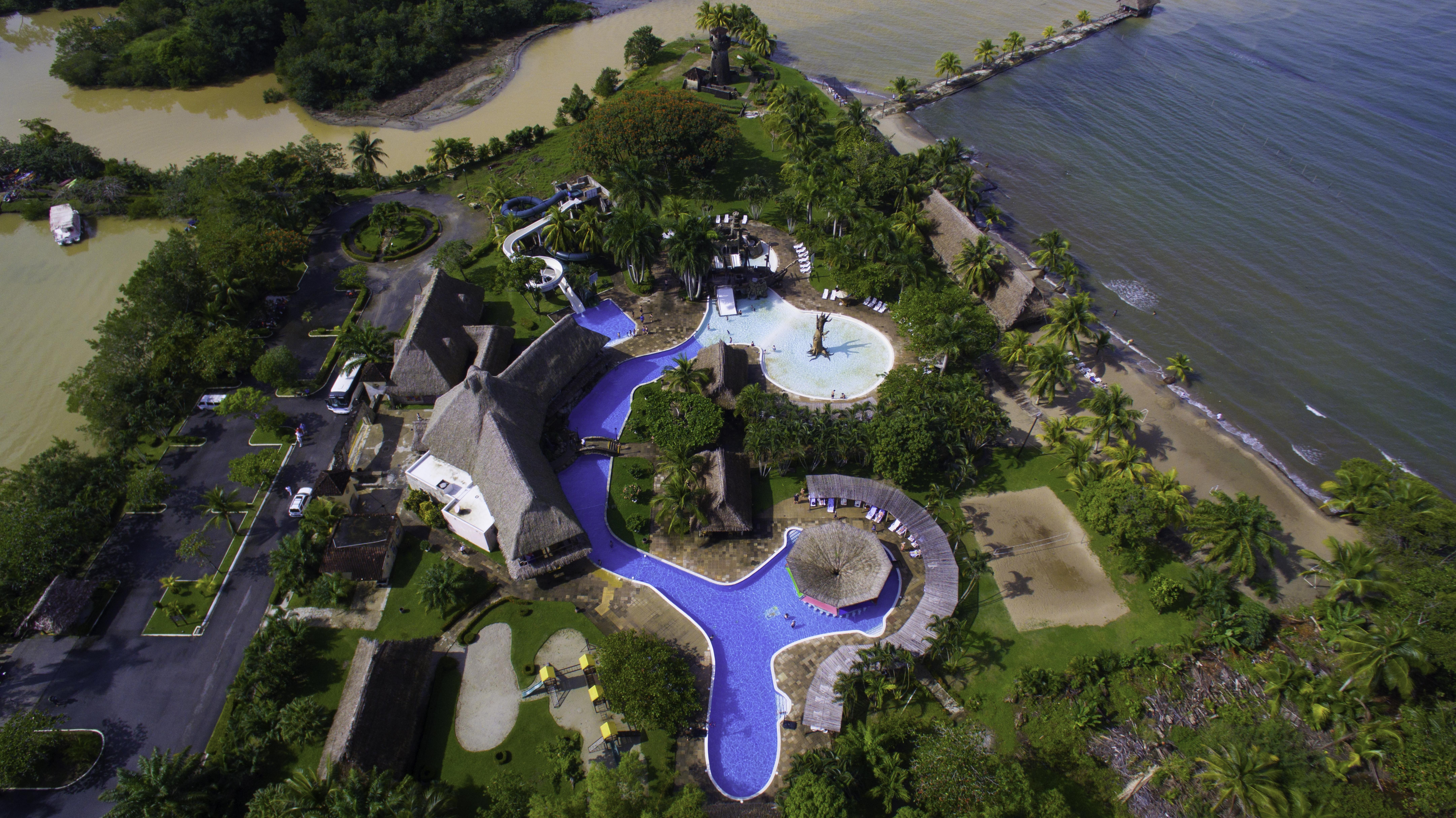 Amatique Bay Hotel 푸에르토 바리오스 외부 사진