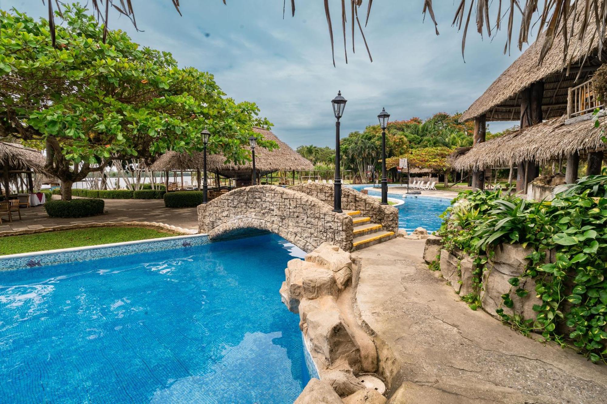 Amatique Bay Hotel 푸에르토 바리오스 외부 사진