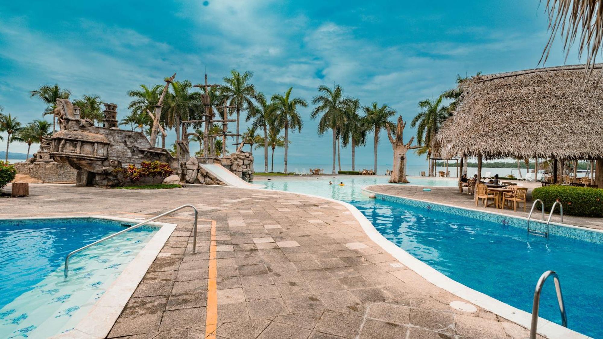 Amatique Bay Hotel 푸에르토 바리오스 외부 사진