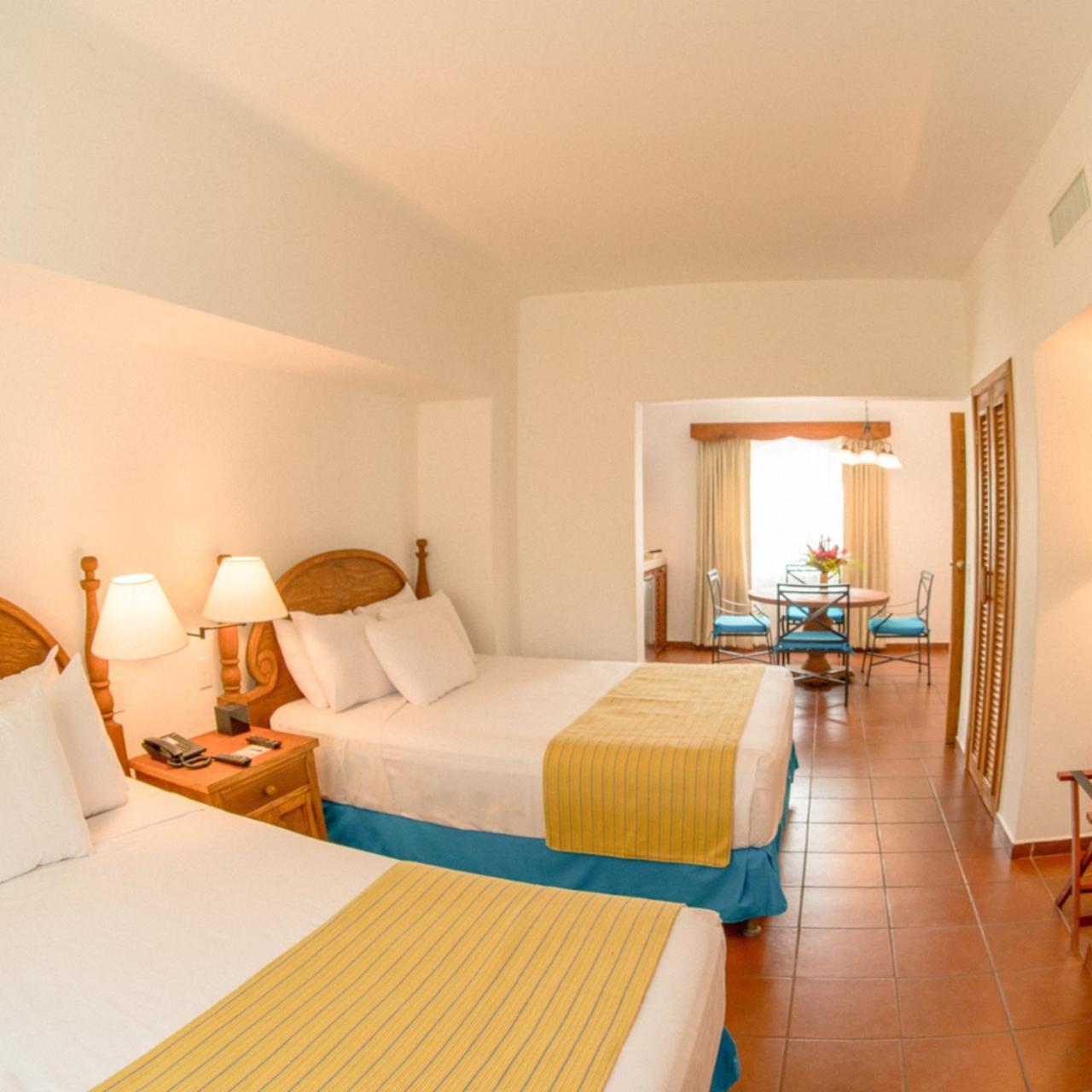 Amatique Bay Hotel 푸에르토 바리오스 외부 사진